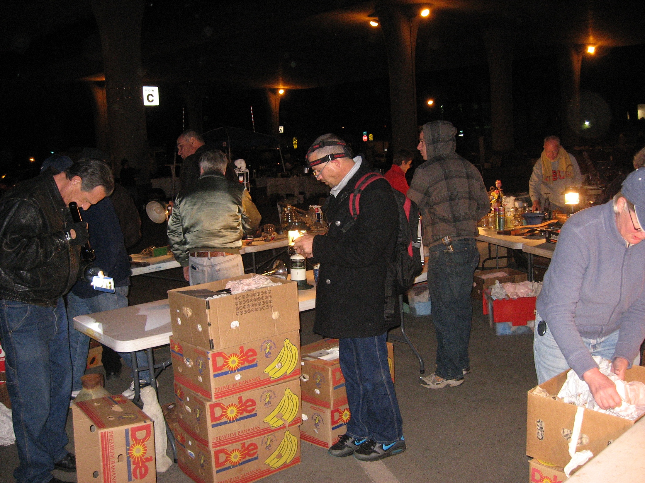 Sacramento Antique Faire Early Shoppers