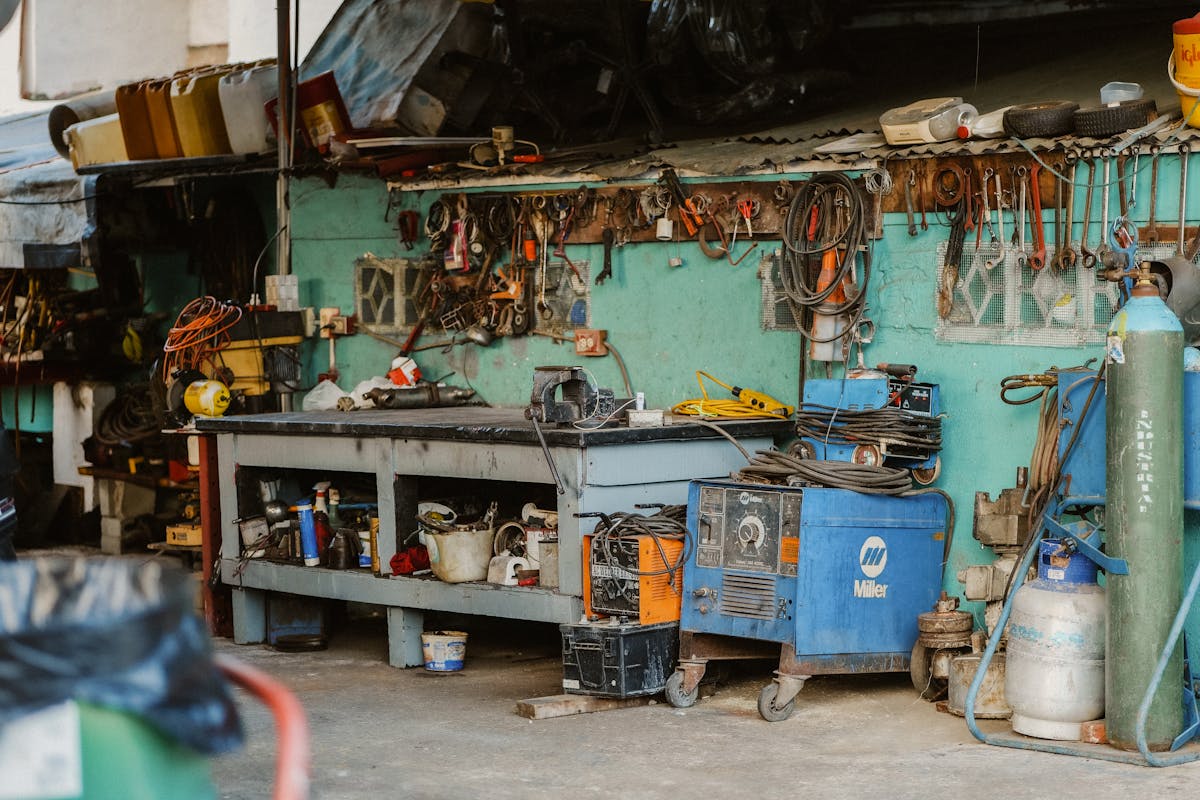 Small Electric Heaters for Garage Workshops and Market Booths